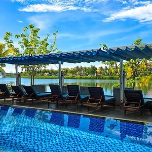 3* Hotel Riverside White House