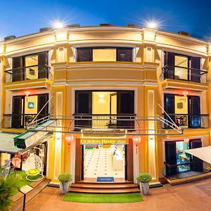 3* Hotel Golden River